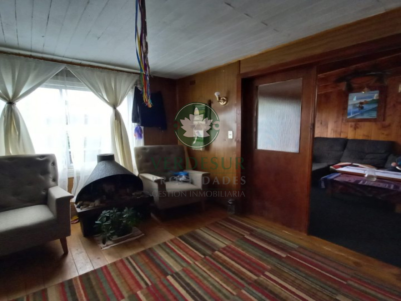 Vende Casa,  ubicada en Sector Costero.  Playa Rosada.